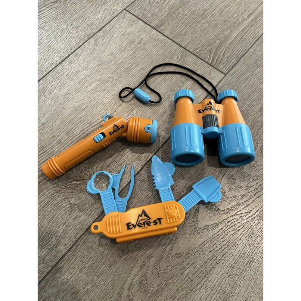 Disney Everest Expedition Animal Kingdom  Adventures Binoculars‎ Flashlight Toy